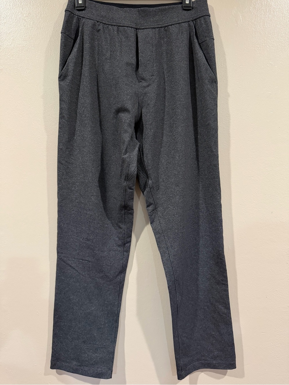 EUC Lululemon Men's Dark Gray Casual Pants - Comfortable Everyday Wear Medium